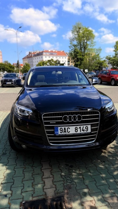 Audi Q7 3,0 quattro, 7 míst, au
