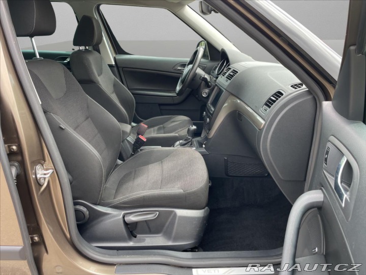 Škoda Yeti 2,0 TDi DSG 4x4 Webasto*P 2017