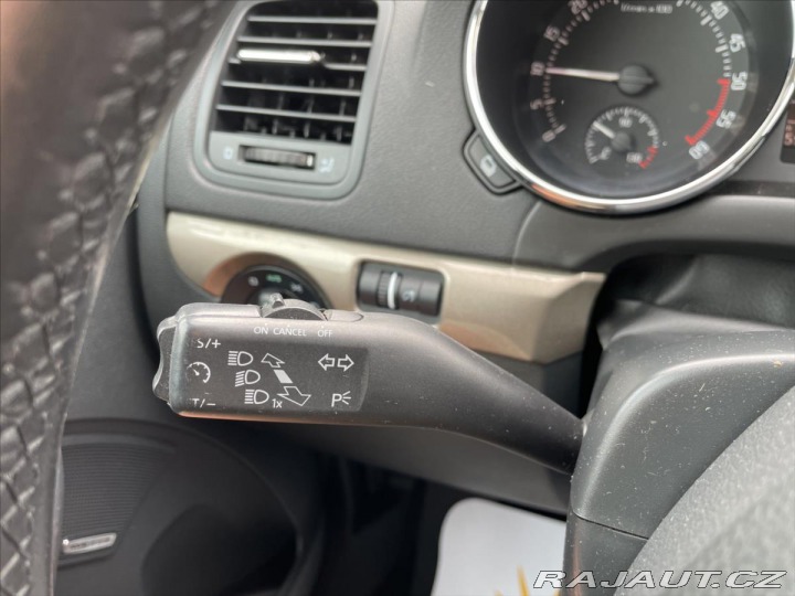 Škoda Yeti 2,0 TDi DSG 4x4 Webasto*P 2017