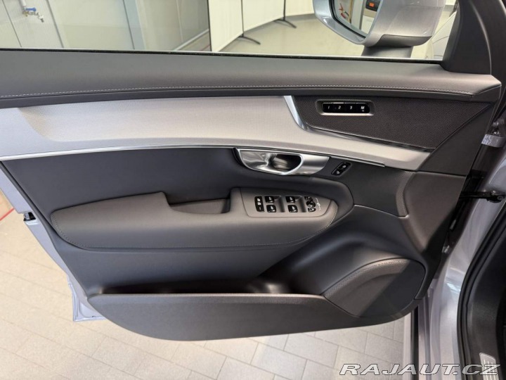 Volvo XC90 B5 2.0L 250+14 HP AT8 AWD 2026
