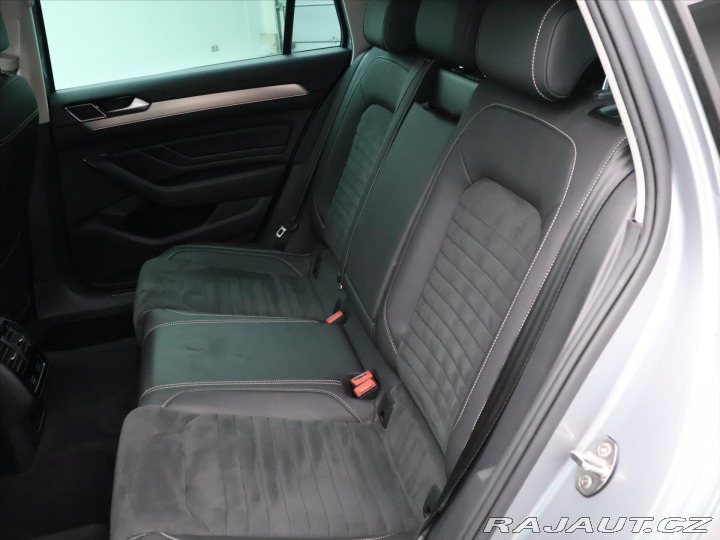 Volkswagen Passat 2,0 TDI 110kW Elegance DS 2021
