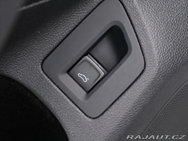 Volkswagen Passat 2,0 TDI 110kW Elegance DS 2021