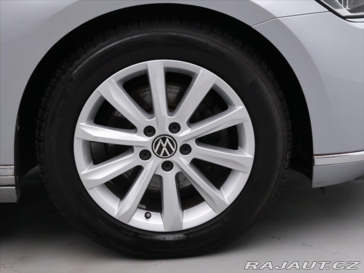 Volkswagen Passat 2,0 TDI 110kW Elegance DS 2021