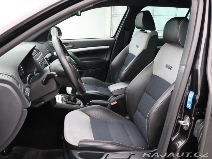 Škoda Octavia 2,0 TDI RS 125kW Xenon Na 2011