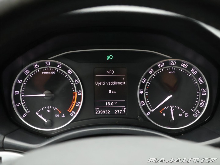 Škoda Octavia 2,0 TDI RS 125kW Xenon Na 2011