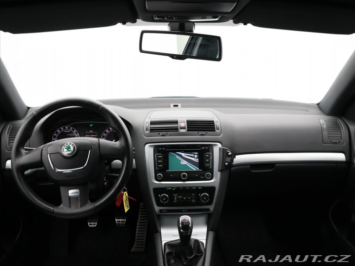 Škoda Octavia 2,0 TDI RS 125kW Xenon Na 2011