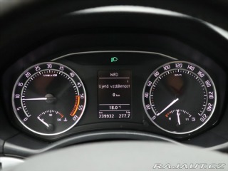 Škoda Octavia 2,0 TDI RS 125kW Xenon Na 2011