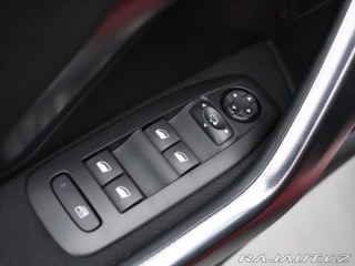 Peugeot 2008 1,2 PureTech 60kW Allure 2018