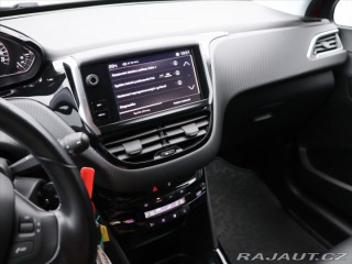 Peugeot 2008 1,2 PureTech 60kW Allure 2018
