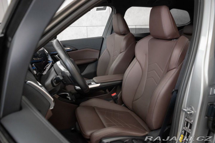 BMW iX1 xDrive30 REZERVACE 2024