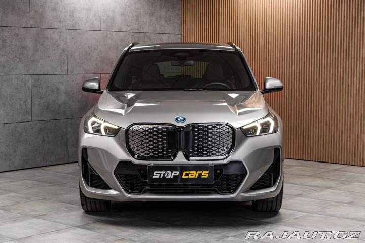 BMW iX1 xDrive30 REZERVACE 2024