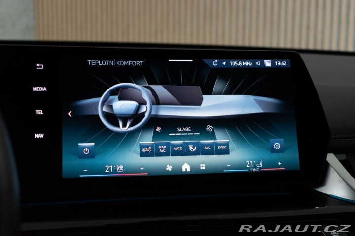 BMW iX1 xDrive30 REZERVACE 2024