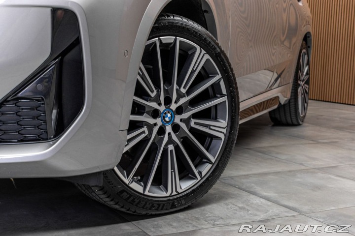 BMW iX1 xDrive30 ///M*ZÁRUKA*TAŽN 2024