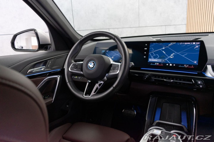 BMW iX1 xDrive30 REZERVACE 2024