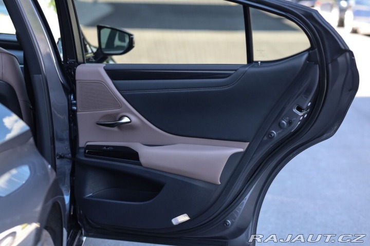 Lexus Ostatní modely ES 300h 300H 2,5 HEV BUSINESS EDI 2025