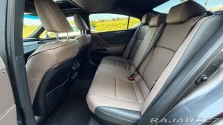 Lexus Ostatní modely ES 300h 300H 2,5 HEV BUSINESS EDI 2025