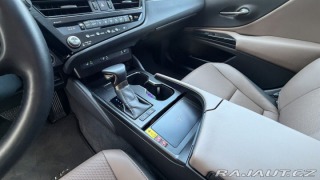 Lexus Ostatní modely ES 300h 300H 2,5 HEV BUSINESS EDI 2025
