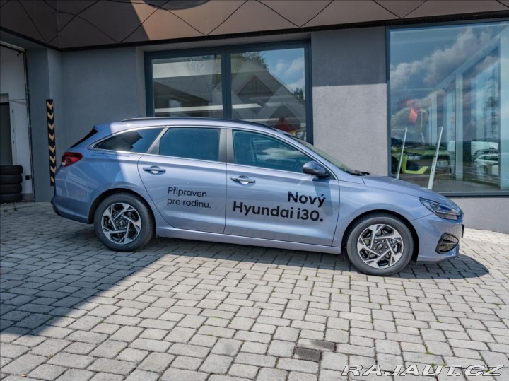 Hyundai i30 WG 1,6TGDI DCT STYLE 2026
