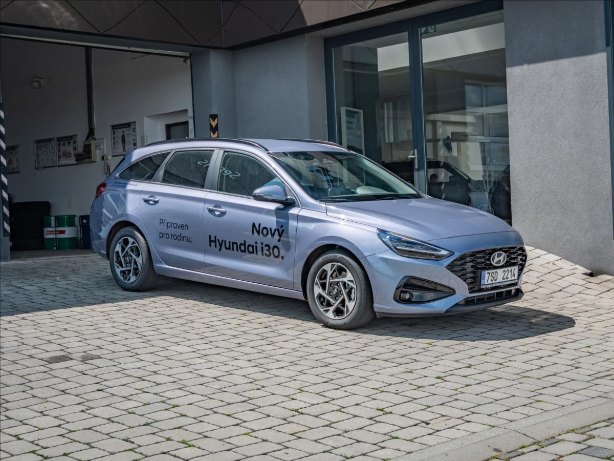 Hyundai i30 WG 1,6TGDI DCT STYLE