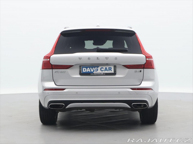 Volvo XC60 2.0 B4 145kW R-Design CZ