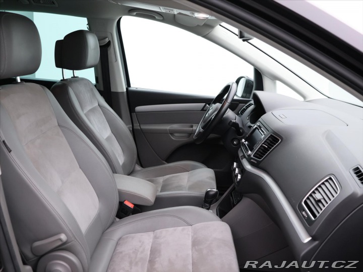 Volkswagen Sharan 2,0 TDI 103kW Highline 7- 2015