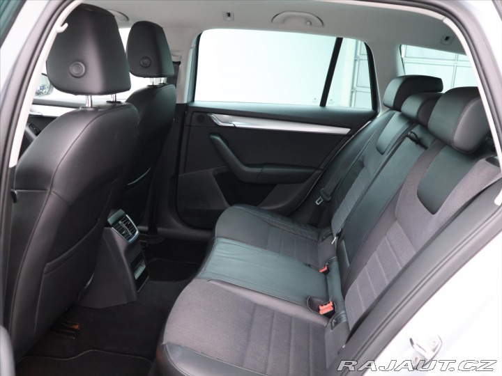 Škoda Octavia 1,4 TSI 103kW Elegance+ X 2013