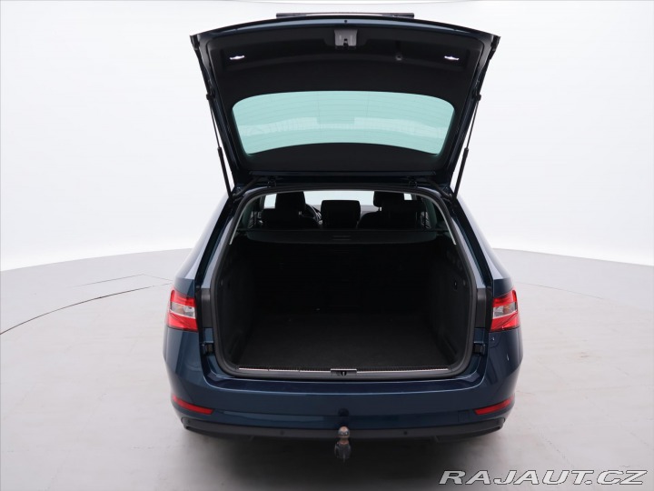 Škoda Superb 2,0 TDI 110kW Style DSG 2023