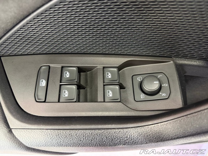 Škoda Octavia 2.0 TSI 180KW DSG RS, HUD 2023