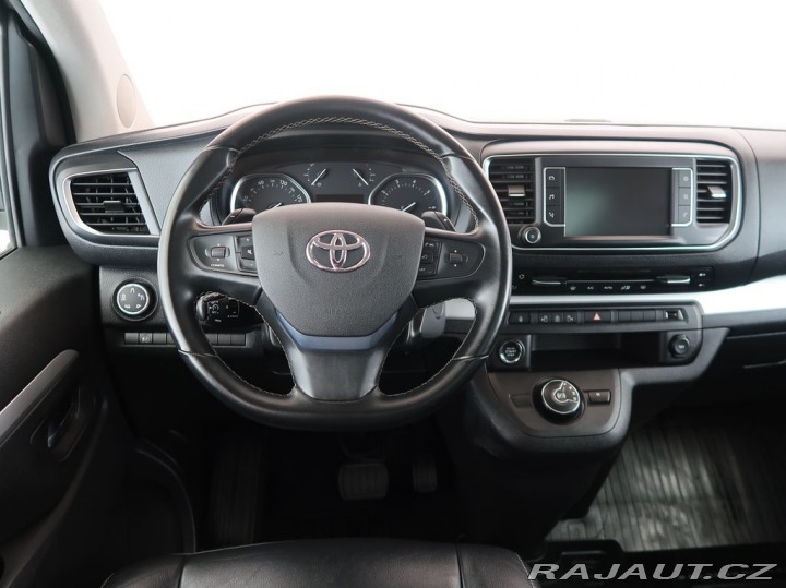 Toyota ProAce Verso 2.0D-4D,L2,7S,VIP,Skyview 2019