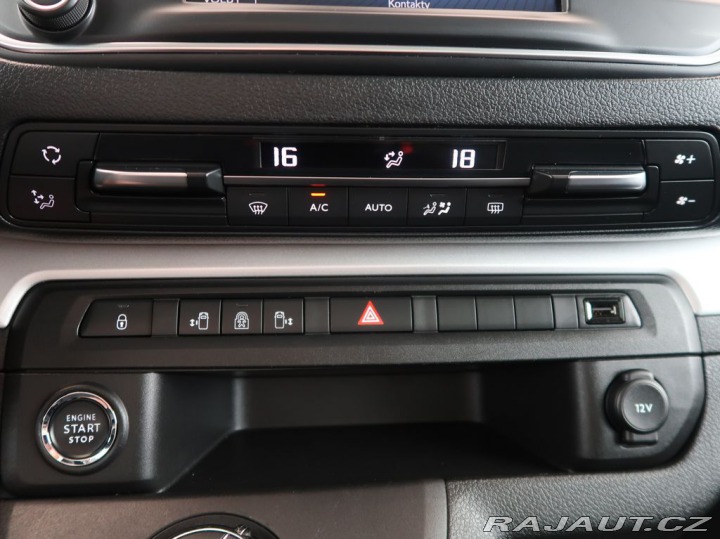 Toyota ProAce Verso 2.0D-4D,L2,7S,VIP,Skyview 2019