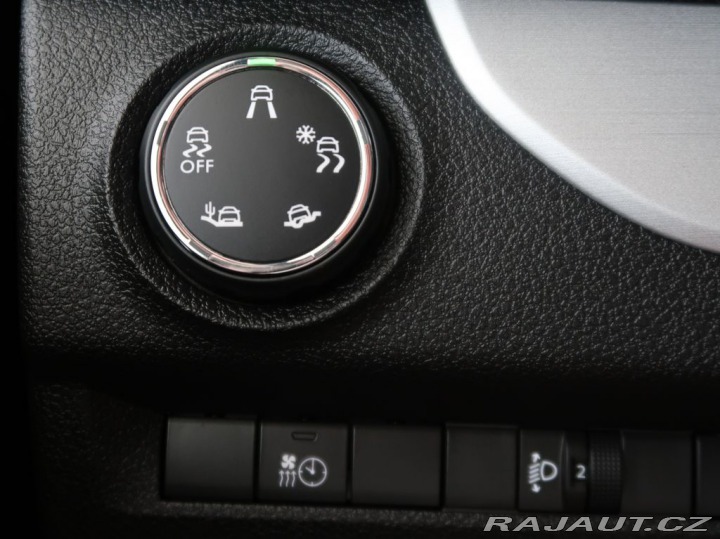 Toyota ProAce Verso 2.0D-4D,L2,7S,VIP,Skyview 2019