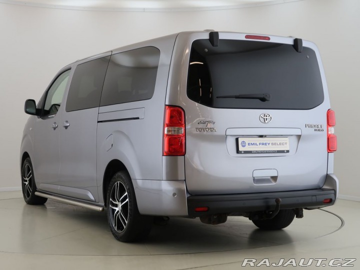 Toyota ProAce Verso 2.0D-4D,L2,7S,VIP,Skyview 2019