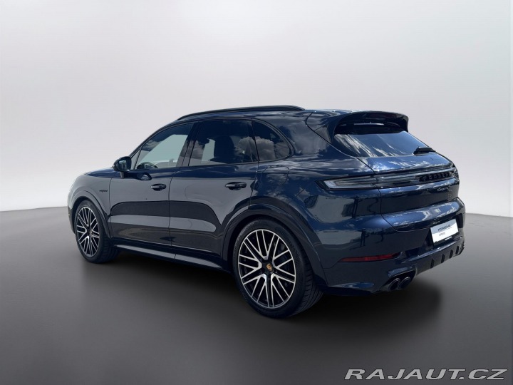 Porsche Cayenne S E-Hybrid 2025