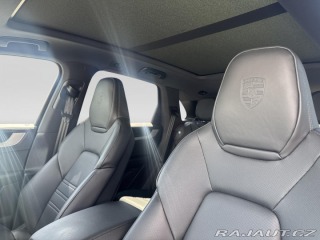 Porsche Cayenne S E-Hybrid 2025
