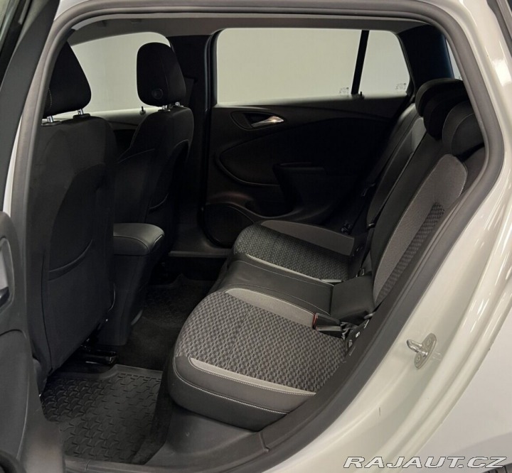 Opel Astra 1.2 ELEGANCE 2020