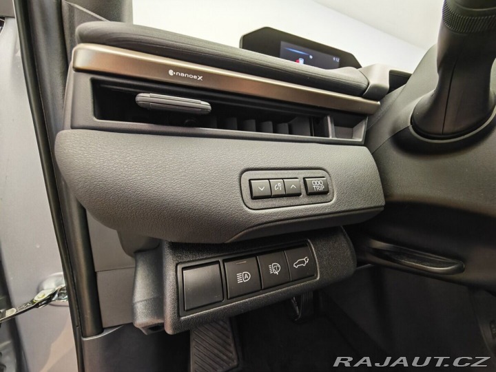 Toyota bZ4X Touring 4x4 Style 1800