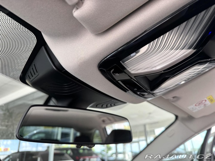 BMW 5 530i xDrive*360Kam*KeyLes 2019