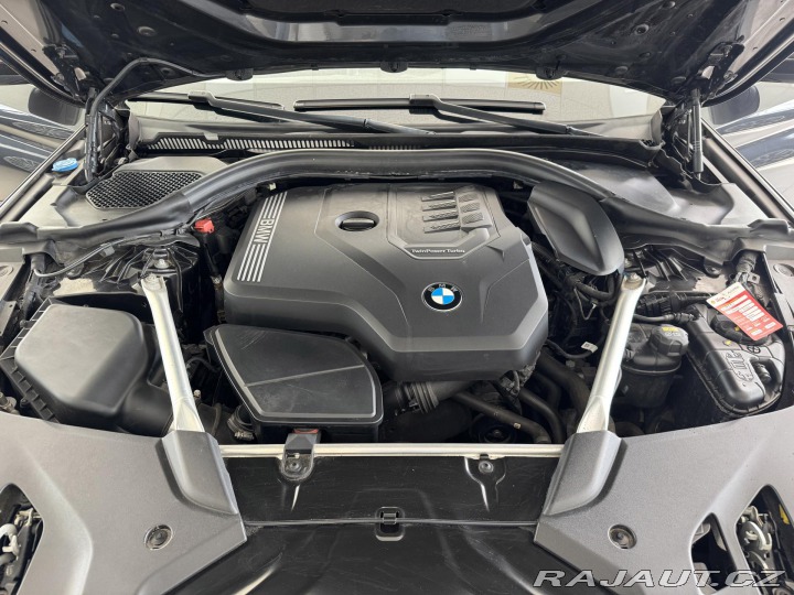 BMW 5 530i xDrive*360Kam*KeyLes 2019