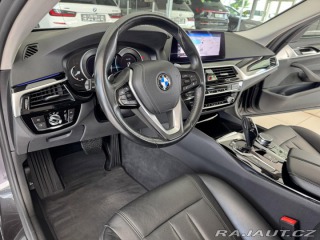 BMW 5 530i xDrive*360Kam*KeyLes 2019