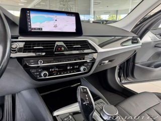 BMW 5 530i xDrive*360Kam*KeyLes 2019