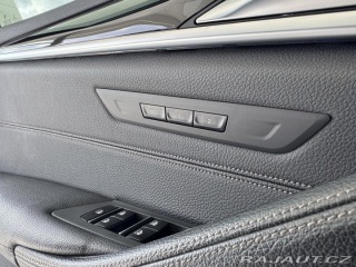 BMW 5 530i xDrive*360Kam*KeyLes 2019