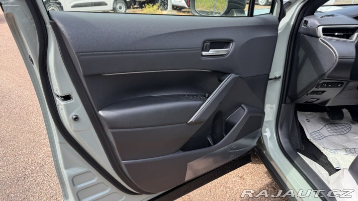 Toyota Corolla Cross 1.8.Hybrid Style skladový 1800