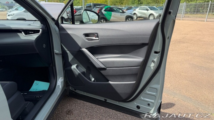Toyota Corolla Cross 1.8.Hybrid Style skladový 1800