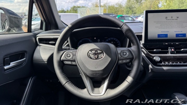 Toyota Corolla Cross 1.8.Hybrid Style skladový 1800