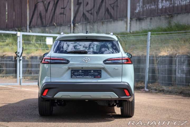Toyota Corolla Cross 1.8.Hybrid Style skladový 1800