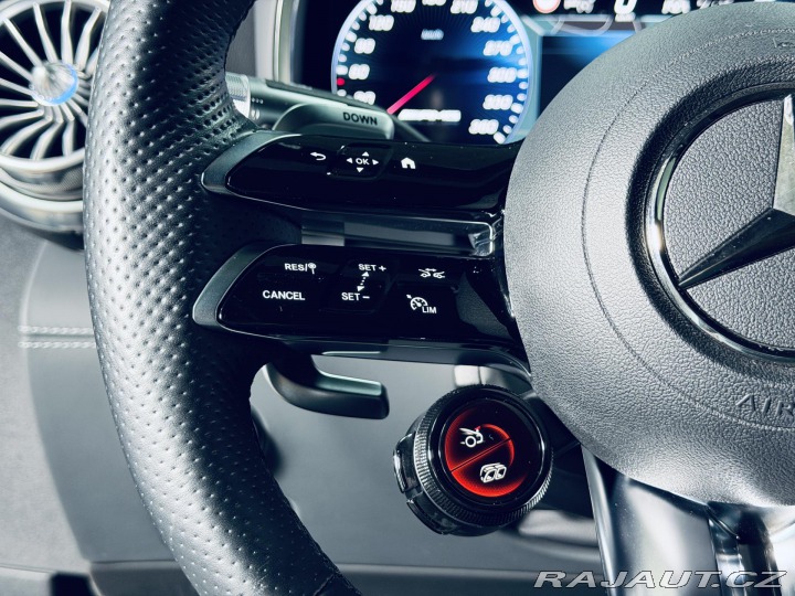 Mercedes-Benz SL AMG SL 63 4M+ Roadster Zá 2024