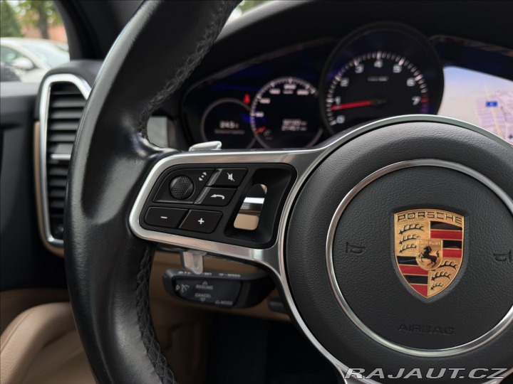 Porsche Cayenne 3.0 V6 Vzduch 2020