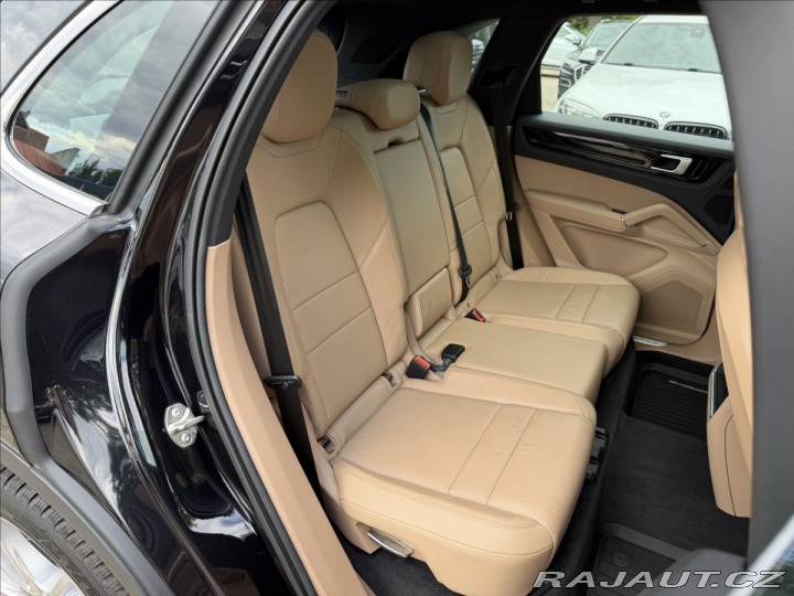 Porsche Cayenne 3.0 V6 Vzduch 2020