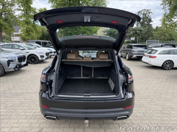 Porsche Cayenne 3.0 V6 Vzduch 2020