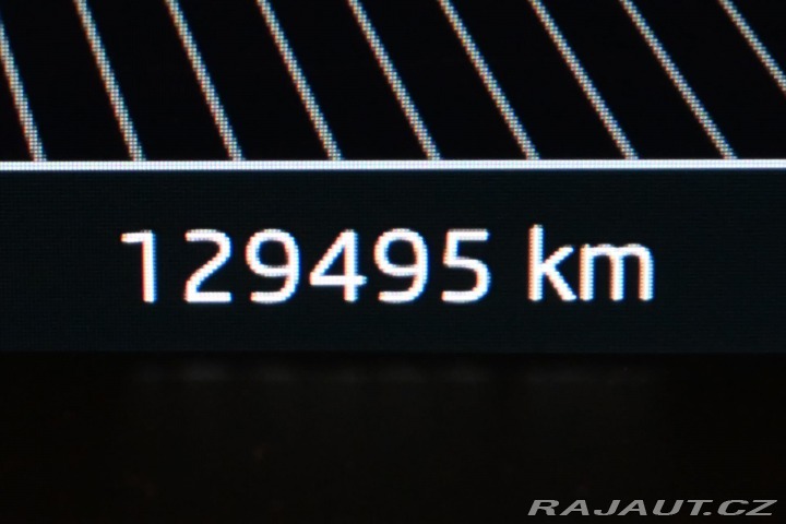 Škoda Superb 2,0 TDI 110 kW DSG TAŽNÉ 2023